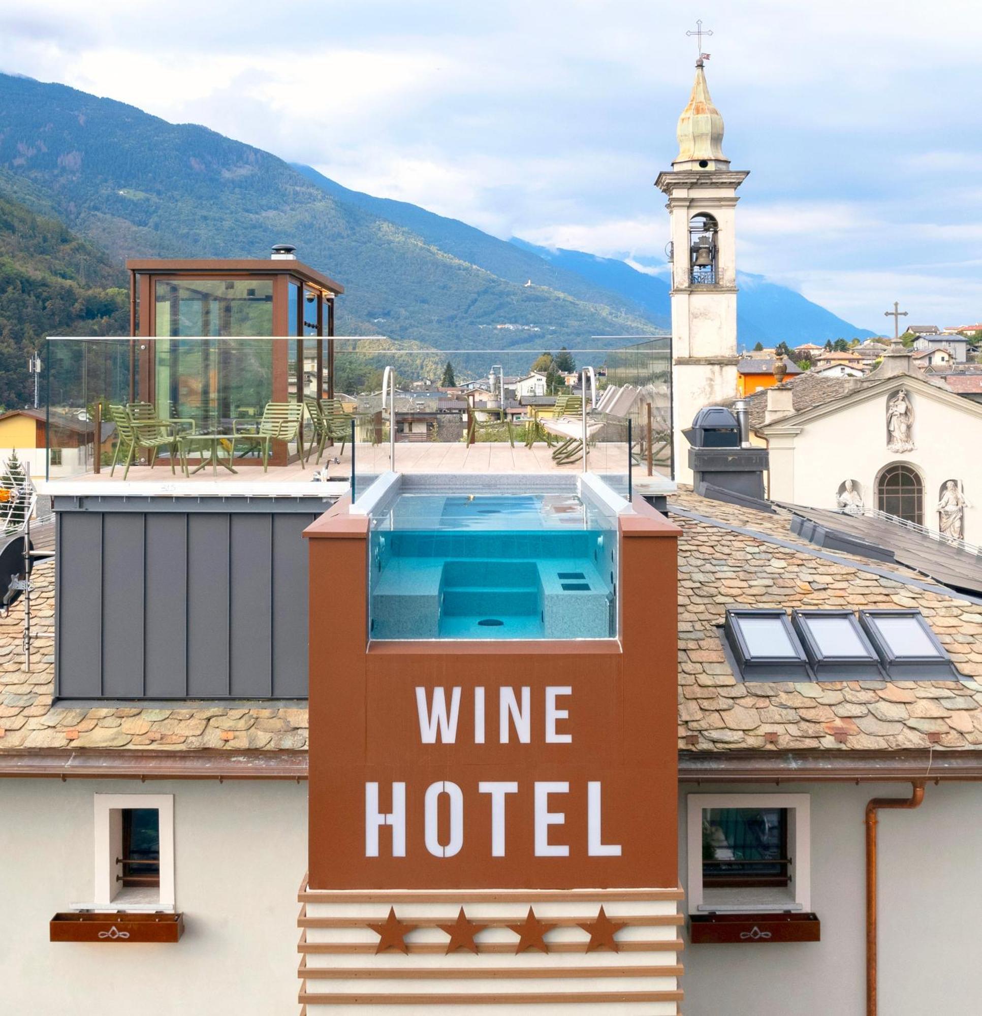 Wine Hotel Ristorante San Carlo - Boutique Hotel & Spa Chiuro Esterno foto